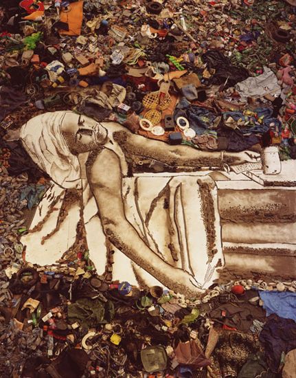 Vik Muniz, Marat (Sebastião), from Pictures of Garbage, 2008. Digital C-print. Courtesy of Sikkema Jenkins & Co. Jacque Louis David, Vik Muniz, Waste Land, Trash Art, Art Plastique, Contemporary Artists, Art History, Rio De Janeiro, Good Movies