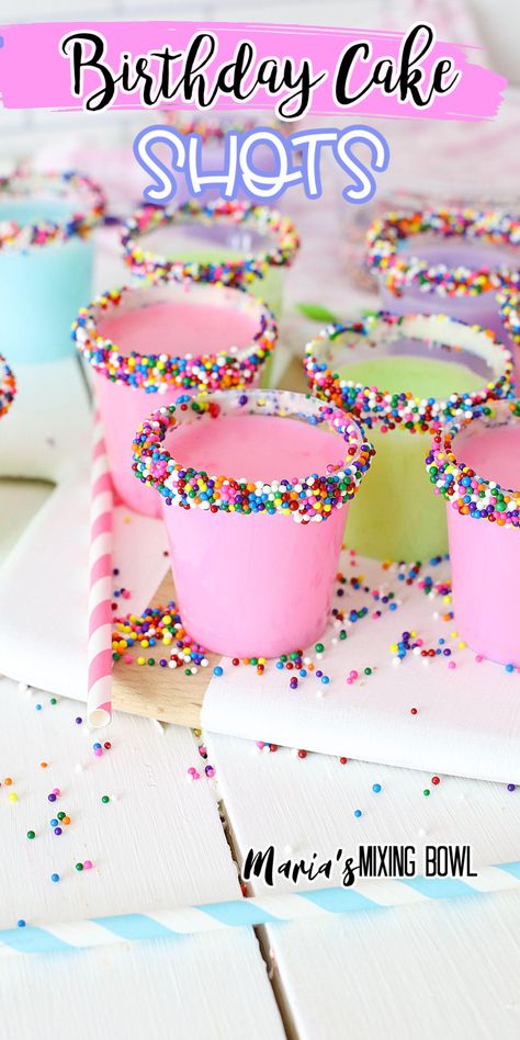 Birthday Cake Jell-o Shots, Birthday Cake Jello Shots Recipes, Cupcake Shots Alcohol, Shotcuterie Board Drinks, Shot Glass Charcuterie Board, Birthday Shots Alcohol, Birthday Cake Jello Shots, Pretty Shots Alcohol, 25th Birthday Food Ideas