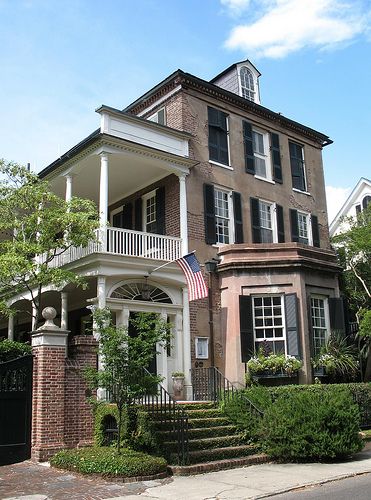 Charleston Homes, Southern Homes, Up House, Lifestyle Design, Brick House, Pretty House, Southern Style, Charleston Sc, Historic Homes