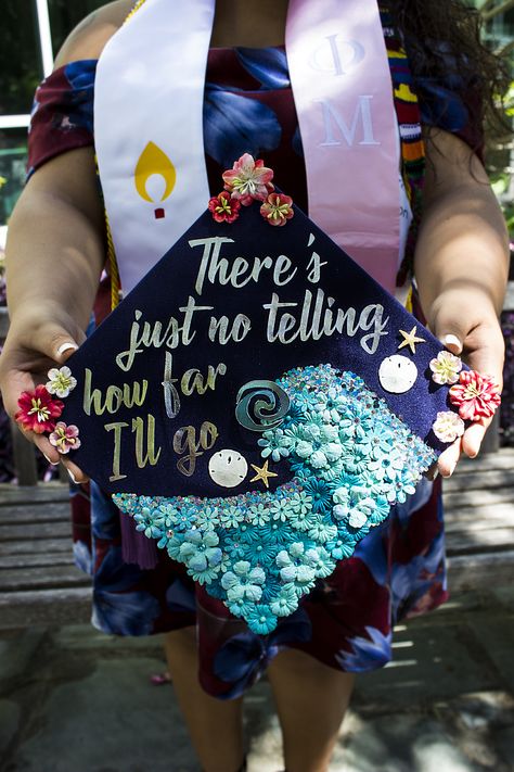 Cricut lettering, flowers and glitter and shells from Michael’s Craft Store. Hot glue and modpodge to attach detailing. Moana. Disney. High School Grad Cap Ideas Disney, College Grad Cap Ideas Disney, Moana Grad Cap, Grad Caps Nursing, Grad Cap Designs Disney, Moana Graduation Cap, Grad Cap Ideas Disney, Disney Graduation Cap Ideas, Graduation Cap Designs Disney