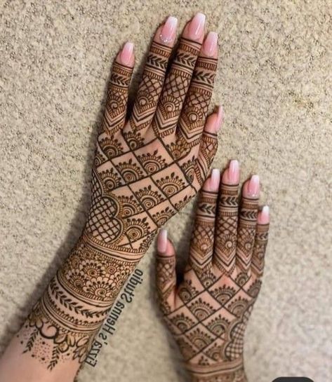 Simple And Beautiful Mehndi Designs, Mehndi Designs For Back Hand, Mehndi Designs For Back, Beautiful Mehndi Designs, Henna Hand, मेहंदी डिजाइन, Designs Mehndi, Mehndi Designs For Kids, Very Simple Mehndi Designs