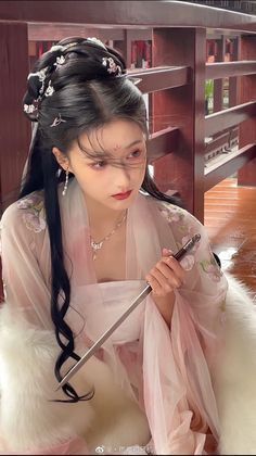 Cambodian Hairstyles, Chinese Hanfu Hairstyle, Chinese Hairstyle Traditional, Chinese Traditional Hairstyles, Traditional Chinese Hairstyle, Hanfu Princess, Chinese Hairstyles, Ancient Chinese Hairstyles, Hanfu Hairstyles