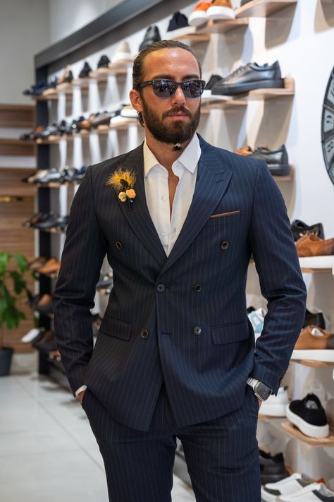 Command attention with our Rhodes Double Breasted Dark Blue Suit. Don't miss out on this timeless piece of sophistication. Grab yours today! Now available at the regular price of USD 385 with free shipping! #HolloMen #RhodesSuit #DoubleBreastedElegance #DressToImpress #MomentsOfDistinction Dark Blue Suit, Suit Material, Slim Fit Suit, Tuxedo Jacket, Office Style, Winter 2023, Shoes Outlet, Double Breasted Suit, Blue Suit