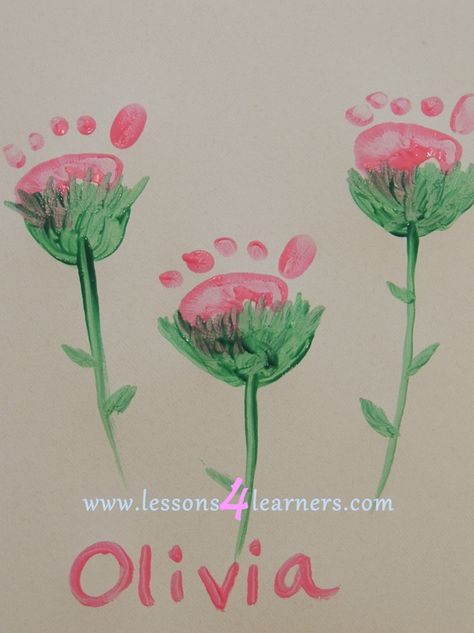 Footprint Flower Bouquet, Infant Flower Crafts, Flower Infant Art, Flower Crafts For Infants, Baby Footprint Flowers, Footprint Flower Craft, Flower Crafts Toddlers, Flower Footprint Art, Flower Lesson Plans