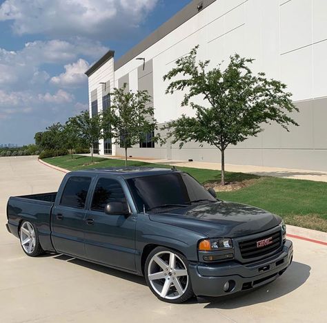 2004 Gmc Sierra 1500, 2005 Gmc Sierra 1500, Gmc Denali, Bagged Trucks, Iphone Storage, Dropped Trucks, Dream Car Garage, Lowered Trucks, Chevy C10