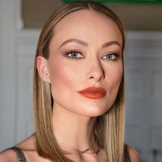 Best Pinky-Nude Lipsticks That Flatter Every Skin Tone | BEAUTY/crew Olivia Wilde Makeup, Blake Lively Makeup, Actress Makeup, Makeup Looks Dramatic, Theater Actress, Pink Makeup Looks, The Legend Of Tarzan, Heart Cake Design, Legend Of Tarzan