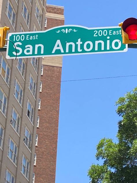 #sanantonio #usatravel #aesthetic #vintage #city #streets San Antonio Texas Aesthetic, San Antonio Aesthetic, Aura Photos, San Antonio City, Texas Aesthetic, Aesthetic Vlog, Aura Photo, City Images, Texas Trip