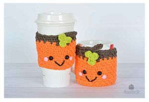 Free Crochet Patterns for Halloween Cup Cozy, Mug Cozy, Jar Cozy Halloween Cup Cozy, Crochet People, Crochet Thanksgiving, Crochet Cozies, Cup Cozy Crochet Pattern, Cup Cozy Pattern, Coffee Cozies, Crochet Mug Cozy, Crochet Coffee Cozy