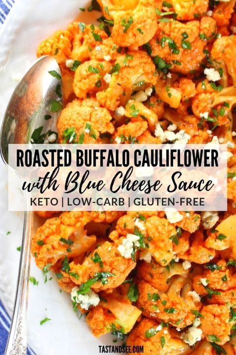 Roasted Buffalo Cauliflower, Cauliflower Baked, Cauliflower Roasted, Cauliflower Dip, Buffalo Cauliflower Recipes, Cauliflower Recipes Healthy, Roasted Cauliflower Recipes, Buffalo Cauliflower Bites, Blue Cheese Sauce