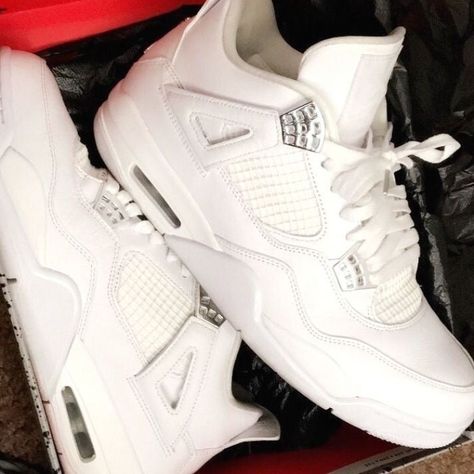 Pure Money 4s, Trendy Shoes Sneakers, Dr Shoes, Nike Shoes Girls, Pretty Shoes Sneakers, Jordan Shoes Girls, Kicks Shoes, Jordan Shoes Retro, All Nike Shoes