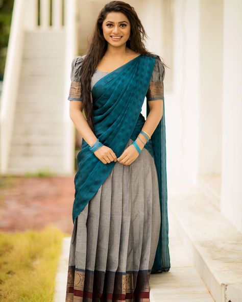 Delna Davis in peacock blue cotton half saree - South Indian Actress Delna Davis, Dark Peacock Blue, Silk Half Saree, Lehenga Choli For Women, Silk Lehenga Choli, Choli For Women, Lehenga Saree Design, Simple Lehenga