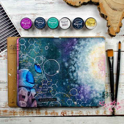 Galaxy Junk Journal, Galaxy Journal Ideas, Painting On Book Pages, Space Scrapbook, Notes Idea, Space Notes, Character Moodboard, Mixed Media Art Journal, Media Journal