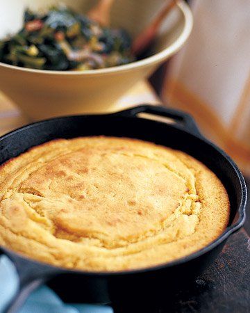 Skillet Cornbread- great cornbread recipe. not to sweet. Iron Skillet Cornbread, Skillet Corn, Buttermilk Cornbread, Skillet Cornbread, Martha Stewart Recipes, Iron Skillet Recipes, Cast Iron Skillet Recipes, Cast Iron Recipes, Corn Bread Recipe