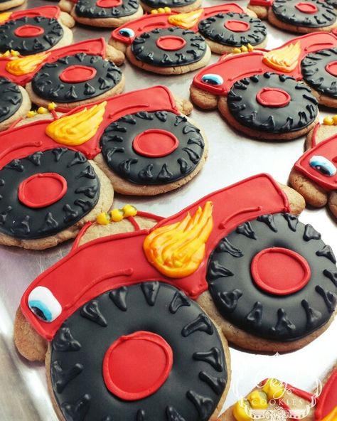 Blaze the monster truck machine Blaze And The Monster Machines Cookies, Blaze And The Monster Machines Birthday Cake, Blaze Party Ideas, Blaze Monster Truck Party Ideas, Blaze Cookies, Blaze Monster Truck Party, Blaze Birthday Party Ideas, Blaze Monster Truck Cake, Blaze And The Monster Machines Birthday