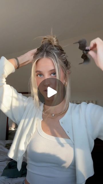 Kaitlynn Bell on Instagram: "lazy girl hairstyle that I do way too often 😇" Lazy At Home Hairstyles, Cute Lazy Girl Hairstyles, Hairstyles Easy Quick Lazy Hair, Easy Hairstyles For Long Hair Quick Lazy Girl, Lazy Hair Ideas, Cozy Hairstyle, Easy Long Hairstyles Lazy Girl, Quick Hair Ideas, Lazy Hairstyles For Long Hair