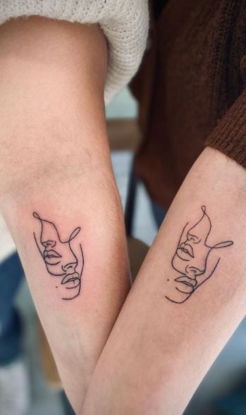 Tattoo Design For Sisters, Non Cringey Sister Tattoos, Subtle Sister Tattoos, 2 Souls Tattoo, Matching Twin Tattoos Sister Tat, Weird Sister Tattoos, Sister Tattoo Designs Unique, Matching Tattoos For Sisters Black, Tattoo For Sisters Matching