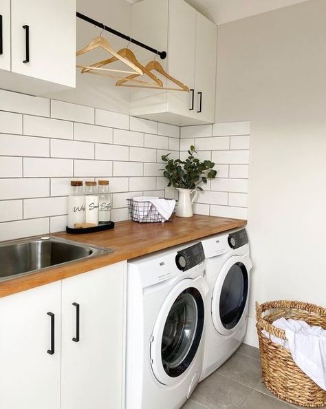 kaboodle kitchen on Instagram: “With a little effort, the laundry room can be just as stylish and organised as the rest of the house. @houseandhomeproject has used our…” Laundry Makeover, Stacked Laundry Room, Small Laundry Room Makeover, Laundry Room Ideas Small Space, Diy Kitchens, Home Renovation Ideas, Dream Laundry Room, Manicure Designs, Laundry Room Layouts