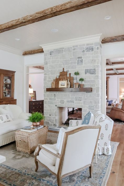 Timeless Traditional Home Tour with Stephanie of BloomingIvyLane - Farmhouse Living Relaxed Traditional Living Room, Hearth Room Off Kitchen With Fireplace, Timeless Homes, Keeping Room Ideas, Farmhouse Elegant, Cream Couch, Fireplace White, Living Interior Design, Beam Ceiling