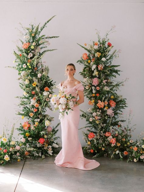 Split Floral Arch Wedding, Wedding Alter Floral Arrangements, Deconstructed Flower Arch, Ceremony Floral Pillars, Flower Arch Indoor, Asymmetrical Floral Arch, Deconstructed Floral Arch, Broken Arch Wedding Flowers, Flower Pillars Wedding