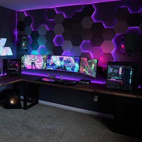 Smart Hexgagon Light Panels⁣ ⁣ Check Link in description ⁣ Carousel by @havokharakiri⁣⁣⁣ ⁣⁣⁣ My PC Setup for 2020! Heavily inspired by Sombra and the cyberpunk genre. Who’s ready for Cyberpunk 2077? ⁣⁣⁣ ⁣⁣⁣ Follow @rgbtherapy for more⁣⁣⁣ Follow @rgbtherapy for more⁣⁣⁣ ⁣⁣⁣ #gameroom #pc #pcgaming #pcsetups #pcsetup #gamingpc #gamingcommunity #gamingsetups #cyberpunk #battlestations Hexagon Lights Wall Gaming, Hexagon Lights Wall, Nanoleaf Hexagon, Nanoleaf Elements, Gaming Computer Room, Games Room Inspiration, Small Game Rooms, Game Setup, Gaming Desk Setup