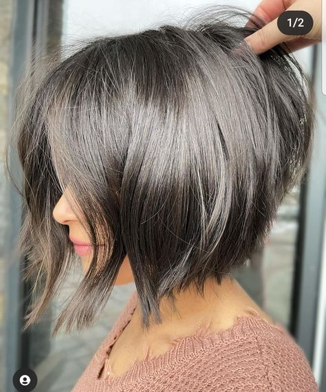 Angled Bob Haircuts, Haircut Images, Light Curls, Angled Bob Hairstyles, Textured Haircut, Angled Bob, Natural Wavy Hair, Inverted Bob, Hair Shows