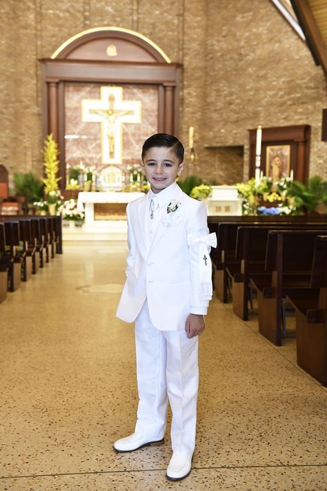 Boys First Communion Suit, 1st Communion Boys Outfits, First Communion Boys Outfit Suits, Communion Boys Outfit, First Communion Suits For Boys, Boy First Communion Outfit, First Communion Boy Outfit, Boys Communion Outfits, First Communion Ideas For Boys