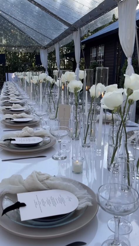 Black And White Wedding Theme, Minimalist Wedding Decor, Wedding Table Designs, Ice Sculpture, White Wedding Theme, Dream Wedding Decorations, Wedding Venue Decorations, בר מצווה, Getaway Car