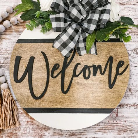 Welcome Farmhouse Sign Door Farmhouse Welcome Sign Front Door, Door Hanger Ideas, Elephant Rings, Farmhouse Details, Welcome Sign Front Door, Elegant Lettering, Nice Tattoos, Welcome Signs Front Door, Hanger Ideas