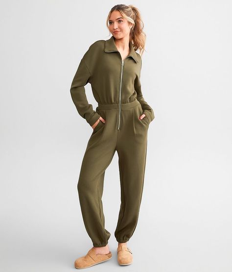 Winter Jumpsuits For Women, Winter Jumpsuit, Classic Corvette, Women's Bottoms, Green Jumpsuit, Conversion Chart, Flat Iron, Rompers Women, Winter Women