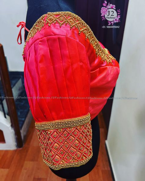 Bridal Blouse With Puff Sleeves, Puff Sleeves Aari Work, Puff Hand Aari Work Design, Pleated Hands Blouse, Puff Sleeve Aari Work Blouse Simple, Check Design Aari Work Blouse, Pleated Sleeves Blouse Saree, Puff Hand Aari Work Blouse, 2000 Range Aari Work Blouse