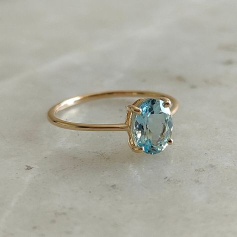 Aquamarine ring vintage