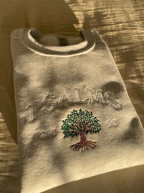 Aesthetic Christian Sweatshirts, Christian Embroidery Sweatshirt, Embroidery Designs Crewneck, Christian Clothing Ideas, Machine Embroidered Sweatshirt Ideas, Cute Christian Clothes, Christian Embroidered Sweatshirt, Christian Embroidery Designs, Embroidery Christian