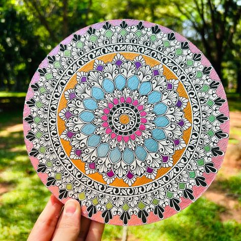 Mandala Drawing Colourful, Mandala Art Colorful, Mandala Intricate, Colourful Mandala Art, Patterns Aesthetic, Easy Mandala Art, Patterns Mandala, Colourful Mandala, Mini Mandala