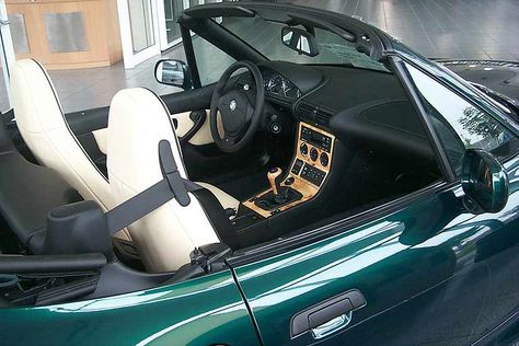 BMW Z3 British Traditional (limited edition) Bmw 507, Bmw Z8, Birdseye Maple, Bmw Z3, Leather Seats, Green Soft, Soft Tops, Maple Wood, Leather Seat