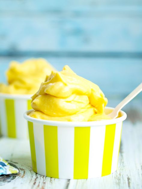 5-minute-creamy-mango-ice-cream Vitamix Ice Cream, Mango Ice Cream Recipe, Springtime Recipes, Nice Cream Recipe, Vitamix Blender, Mango Ice Cream, Recipes Smoothies, Vitamix Recipes, Healthy Summer Recipes