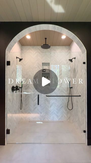 ᴏᴀᴋ ʜᴇᴀʀᴛʜ ʜᴏᴍᴇs on Instagram: "Is this your dream shower??? 😍👇🏼  Take a look at this beautiful primary bathroom shower of our Suncadia spec home 🙌🏼 this bathroom is just one of 4 in the home and is easily our favorite! If you know us you know how much we love an arched shower entry.. so we had to do it again on our second home 🙌🏼  This one was designed and created by our team @oakhearthhomes and features the tiled arched entry, curbless shower floor, rain head, custom niche, infinity drain, and beautiful mosaic herringbone shower walls done by @eurotiletech 🤩 we added stained and sealed TG wood to the ceiling of the entire bathroom to add some wood tones that compliment the oak cabinets and @suncadia vibes 😎  What do you think of this shower? Would this be your dream shower? Let Master Shower Herringbone Tile, Curved Walk In Shower, Herringbone Tile Floors Bathroom, Arched Shower Opening Tile, Walk In Shower Archway, Shower With Arched Entry, Shower With Arch Entry, Arched Shower Entry, Arch Shower Door