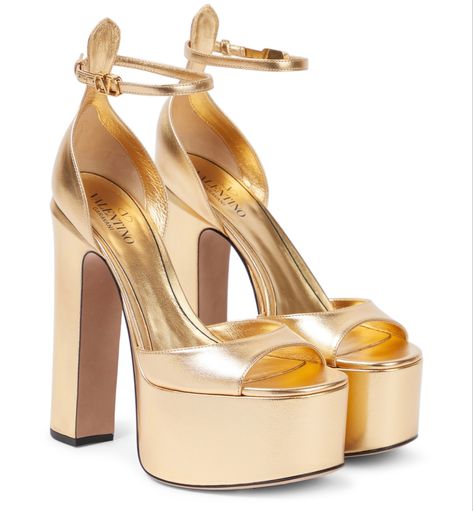 Woman Heels, Pop Shoes, Shoes 2022, Gold Platforms, Fancy Shoes, Girly Shoes, Shoe Inspo, Leather Platform Sandals, Swag Shoes