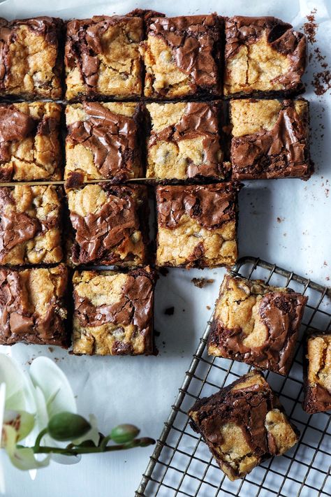 Brookies (Chocolate Chip Cookie   Brownie Bars) – SIMPLY BEAUTIFUL EATING Dessert Breton, Brookies Recipe, Chocolate Chip Cookie Brownies, Cookie Brownie, Brownie Bars, Resep Brownies, Chocolate Chip Brownies, Cookie Brownie Recipe, Cookie Brownie Bars