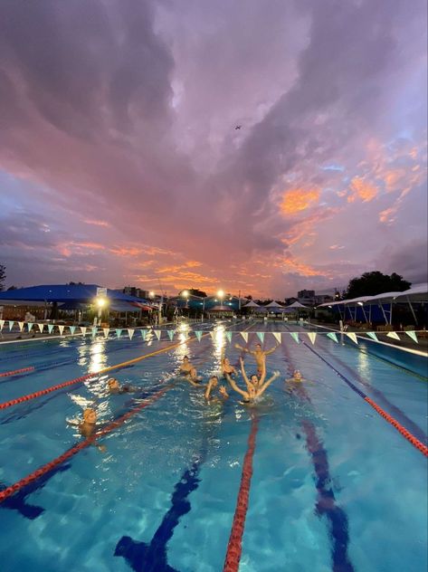 Synchronised Swimming Aesthetic, Summer Swim Team Aesthetic, Swim Meets Aesthetic, Summer Swim Aesthetic, Synchronized Swimming Aesthetic, Waterpolo Aesthetic, Swim Meet Aesthetic, Swimming Aesthetic Sport, Swim Team Aesthetic