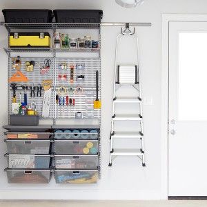 Casa Garage, Organized Garage, Garage Solutions, Bike Storage Garage, Bike Storage Solutions, Garage Floor Paint, Garage Bike, Garage Storage Solutions, Small Garage