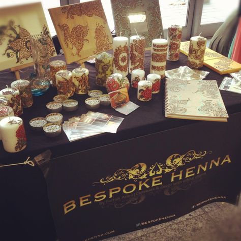 bespoke henna's lovely presentation Henna Stall Ideas, Henna Setup, Craft Market Stall, Market Stall Ideas, Henna Booth, Festival Prep, Craft Market Stall Ideas, Vendor Table Display, Booth Setup