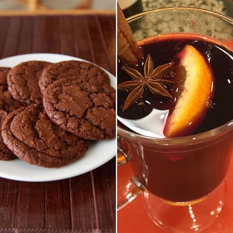 10 Christmas Cookie and Cocktail Pairings Soft Ginger Cookies, Spiked Hot Chocolate, Diet Cookies, Homemade Eggnog, Cranberry Pistachio, Buttery Shortbread Cookies, Christmas Cookie Recipes, Hot Buttered Rum, Rolled Sugar Cookies