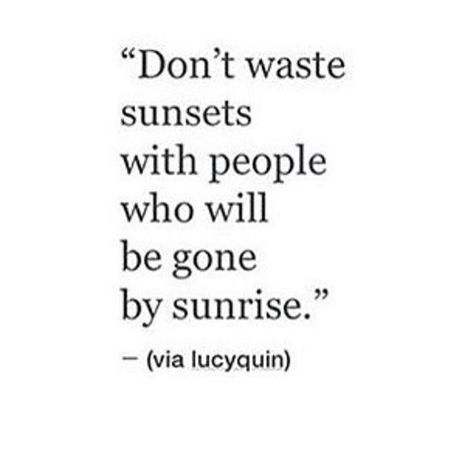 Let go of those who don't value you. Letting People Go, Wise People, Caption Quotes, Advice Quotes, Favorite Words, Poetry Quotes, Real Quotes, Food For Thought, Meaningful Quotes