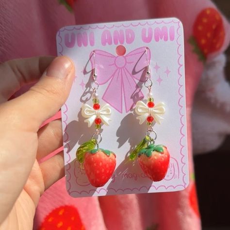 Coquette Strawberry Bow Earrings L Handmade Dangle Earrings Pastel Lolita Earrings Cottagecore Jewelry Kawaii Earrings - Etsy Canada Coquette Strawberry, Earrings Cottagecore, Jewelry Kawaii, Cottagecore Earrings, Cottagecore Jewelry, Candy Earrings, Handmade Dangle Earrings, Miss Match, Kawaii Earrings