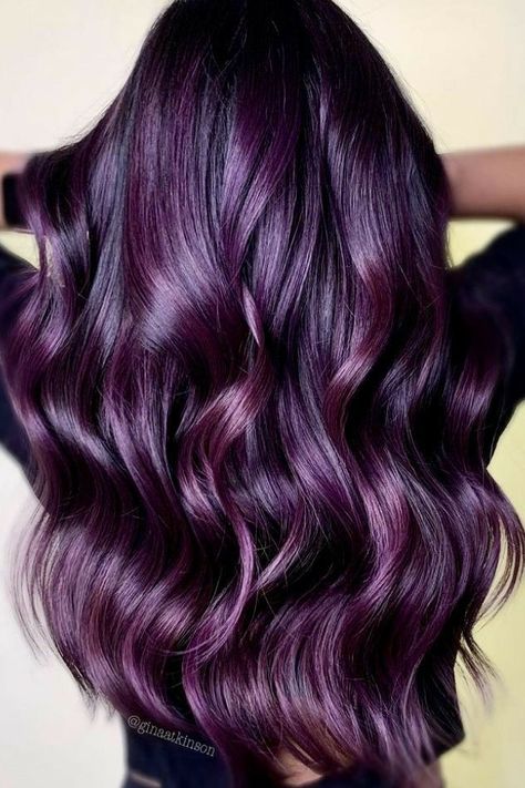 Purple Hair Color Ideas, Violet Hair Colors, Purple Hair Color, Dark Purple Hair, Dyed Hair Purple, Plum Hair, Kadeřnické Trendy, Beauty Hair Color, Violet Hair