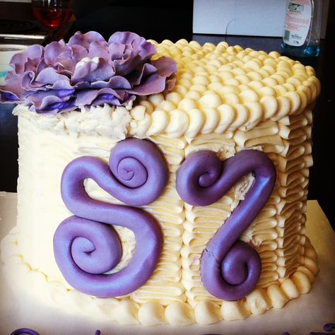 My moms 57th birthday cake!! Happy 57th Birthday Cake, 57th Birthday Party Ideas For Mom, 50 Years Birthday Cake, Happy 57th Birthday, Showstopper Cakes, Birthday Cake Gif, 77th Birthday, 57th Birthday, Birthday Logo