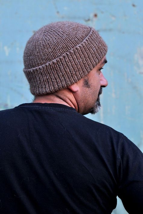 Mens Hat Knitting Pattern, Mens Hat Pattern, Mens Knit Beanie, Cast On Knitting, Knit Beanie Pattern, Beanie Hat Pattern, Bulky Knit, Knit Hat For Men, Wooly Hats