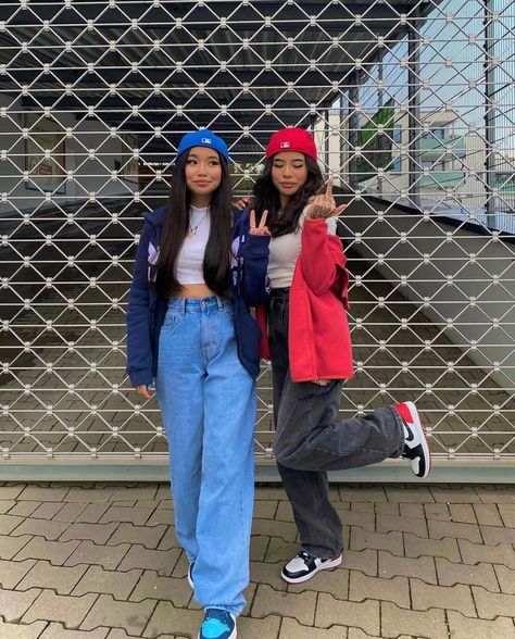 Matching Friends Outfit Ideas, Matching Outfit With Bestie, Matching Best Friend Outfits Ideas, Bestie Matching Outfits Baddie, Besties Outfits Matching, Matching Outfits Best Friend Baddie, Matching Outfit Ideas Best Friend, Matching Outfits With Bestie, Matching Outfits Best Friend Aesthetic