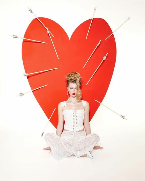 Cupid Valentine Photoshoot, Valentine’s Day Editorial, Vintage Valentines Photo Shoot, Valentines Day Shoot Ideas, Cupid Photoshoot Women, Valentines Day Editorial, Cupid Photoshoot, Valentines Editorial, Valentines Photo Booth