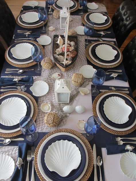 Coastal Dinnerware Sets, Coastal Wedding Tablescape, Sea Table Decor, Seaside Tablescape, Nautical Table Setting, Coastal Tablescapes, Beach Table Settings, Deco Marine, Nautical Table